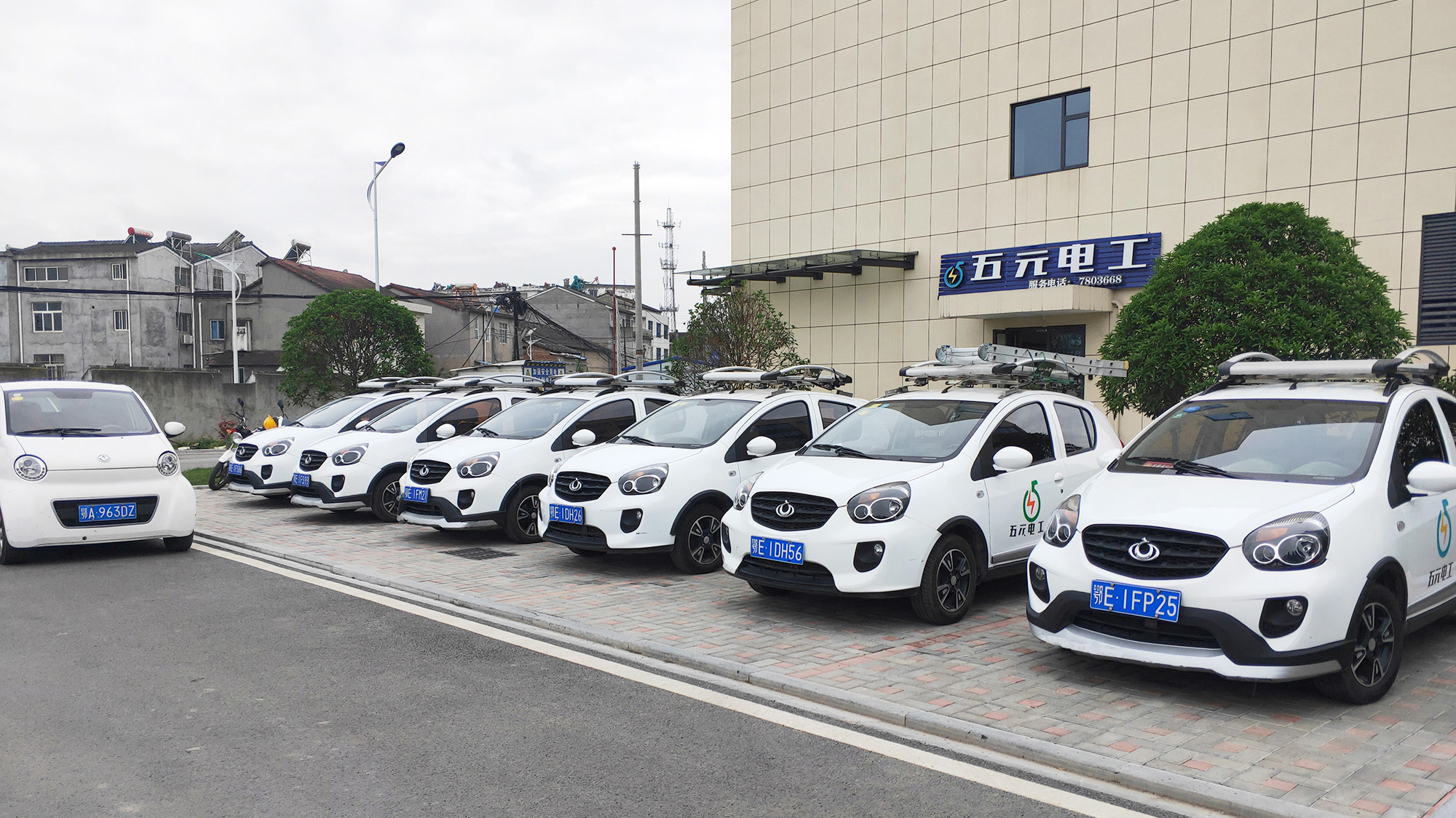 1561713852891064331.jpg 1561713852891064331.jpg